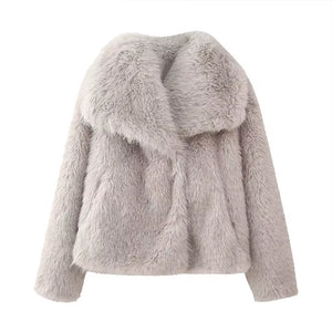 Women's Faux Fur Coat Vintage Lapel Long Sleeves Button Closure